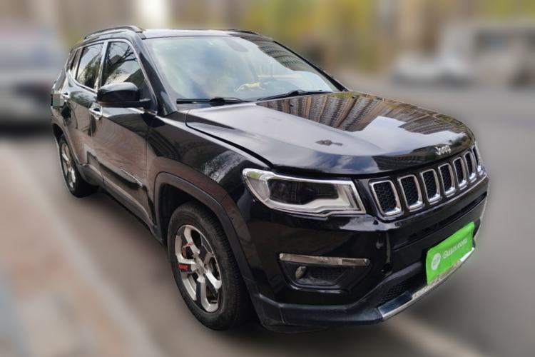 Used Jeep Compass 2017 200T Automatic Family Edition Front Right 45 Deg