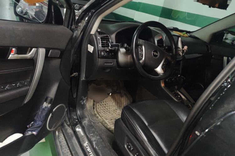 Used Chevrolet Captiva 2014 2.4L 4x4 Flagship Edition 7 Seats