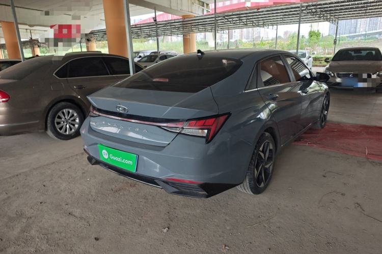 Used Hyundai Elantra 2021 1.5L CVT LUX Prestige Edition