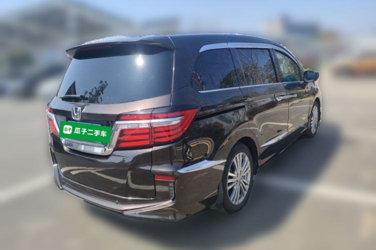 Used Honda Elysion 2016 2.4L Supreme Edition
