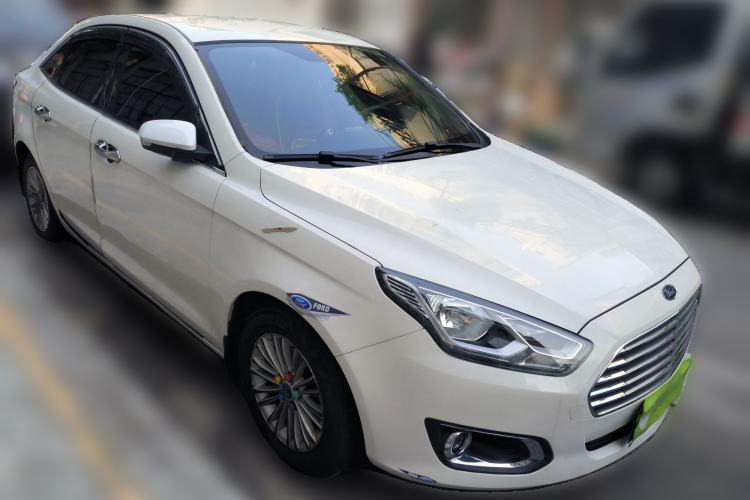 Used Ford Escort 2015 1.5L Manual Comfort Model