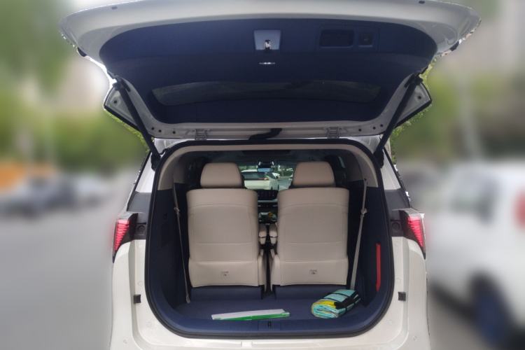 Used Buick GL8 New Energy 2024 Lu Zun Luxury Edition 6-Seater Trunk