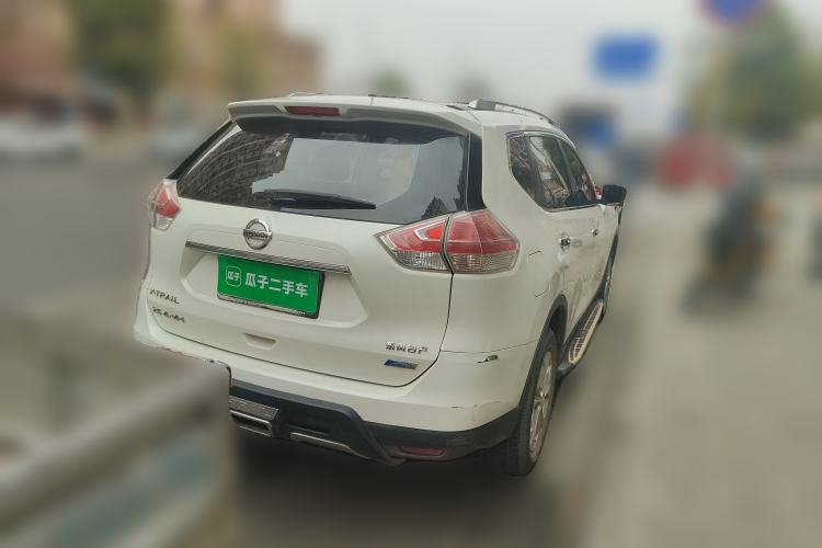 Used Nissan X-Trail 2014 2.5L CVT Luxury Edition 4WD
