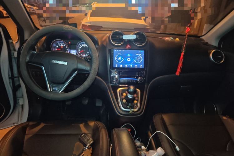 Used Haval H6 2016 Upgraded Model 1.5T Manual Two-Wheel Drive Urban Version