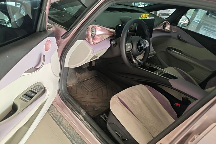 Used BYD Dolphin 2025 420km Fashion Edition
