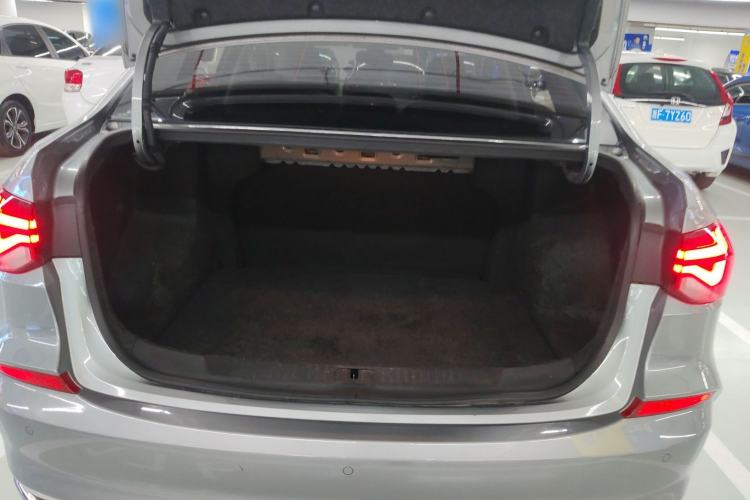 Used Chevrolet Monza 2024 1.5L Dual-Clutch Enjoyment Edition Trunk