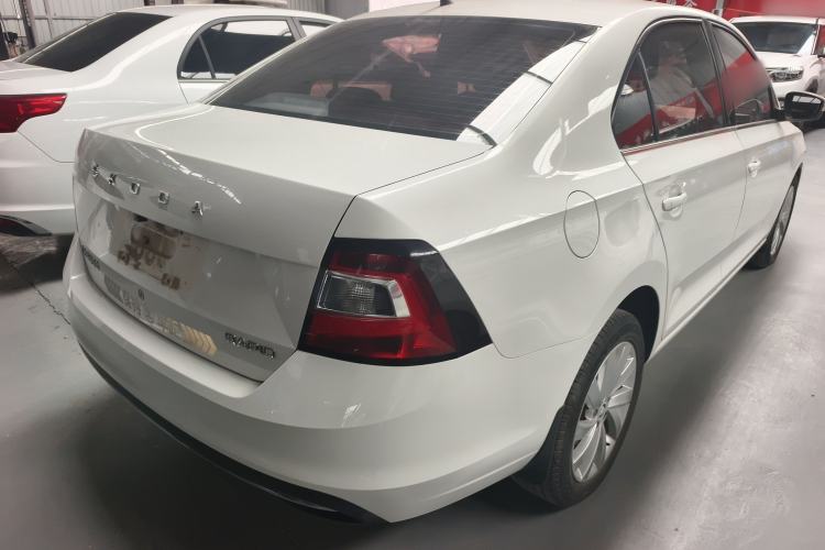 Used Skoda Rapid 2019 1.5L Automatic Comfort Edition China VI Standard
