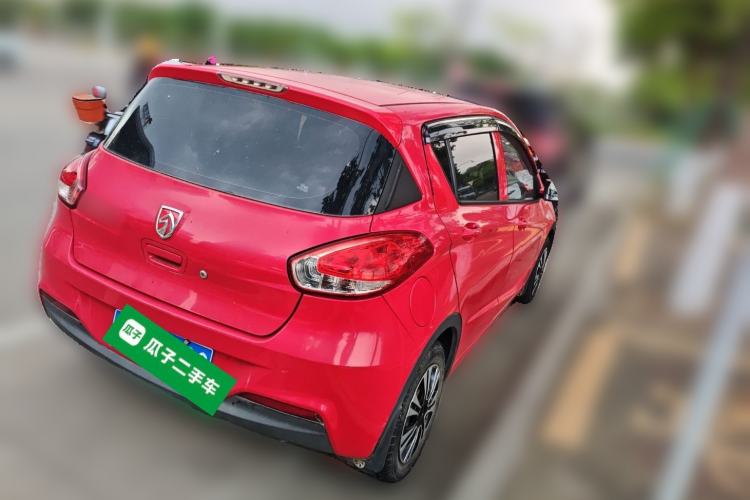 Used Baojun 310 2016 1.2L manual Comfort trim level
