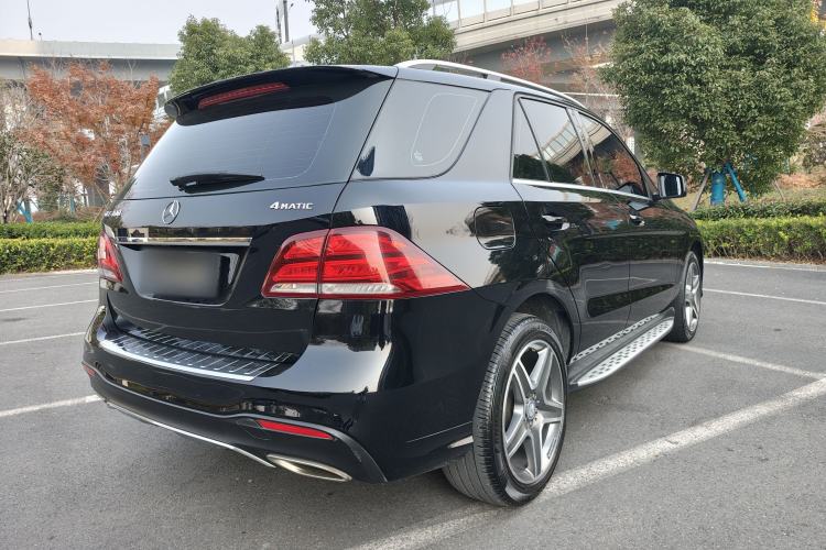 Used Mercedes-Benz GLE 2016 GLE 400 4MATIC
