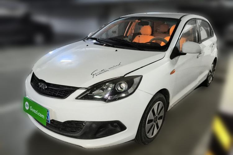 Used Chery Fengyun 2 2013 Hatchback 1.5L Manual Ruiyi Edition