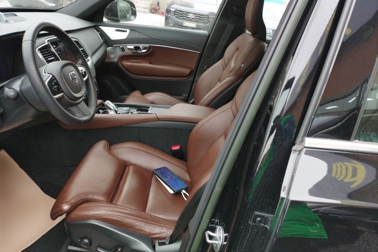 Used Volvo XC90 2023 B6 Zhiya Luxury 7-Seater