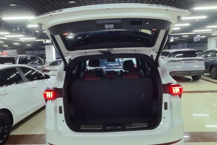 Used JETOUR X70 PLUS 2021 1.6T DCT Pro 7-seater
