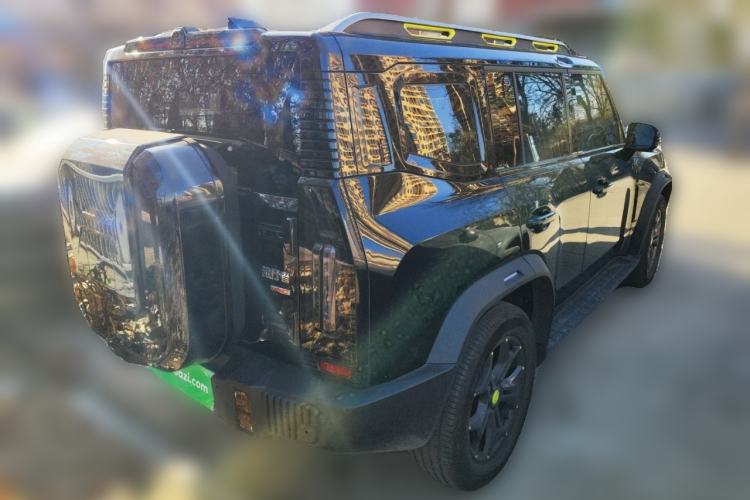 Used JETOUR Traveler 2023 2.0T All-Wheel-Drive CrossPRO Exterior 5