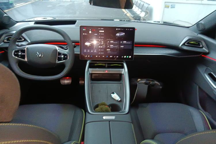 Used ARCFOX Alpha S5 2024 560MAX 185kW
