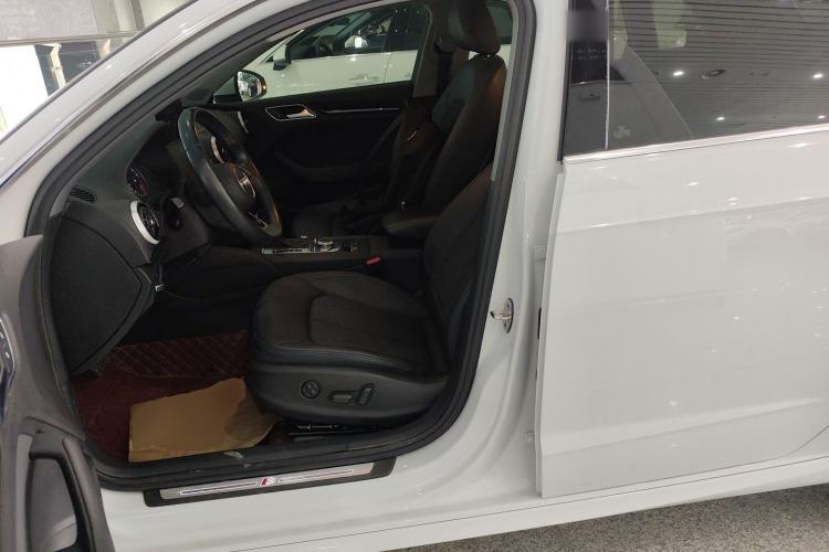 Used Audi A3 2019 Sportback 35 TFSI Fashion Edition China VI Emission Standard
