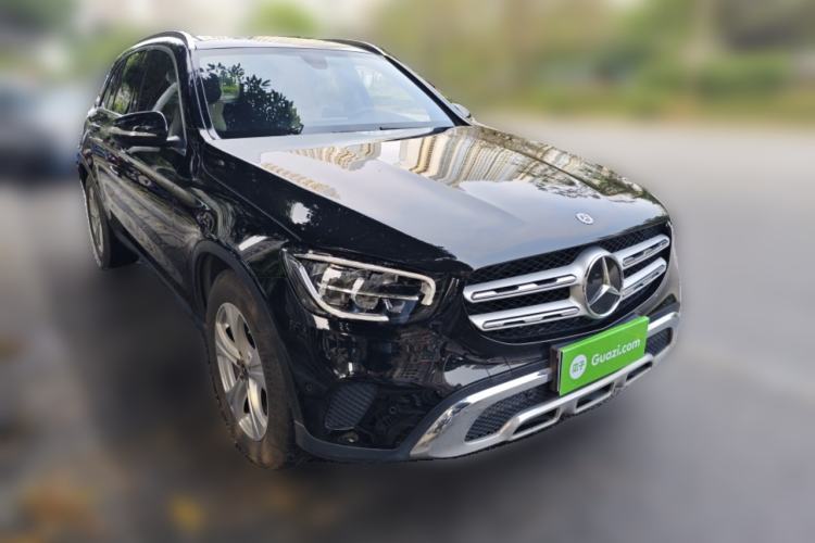 Used Mercedes-Benz GLC 2020 Facelifted GLC 260 L 4MATIC Dynamic Edition Front Right 45 Deg