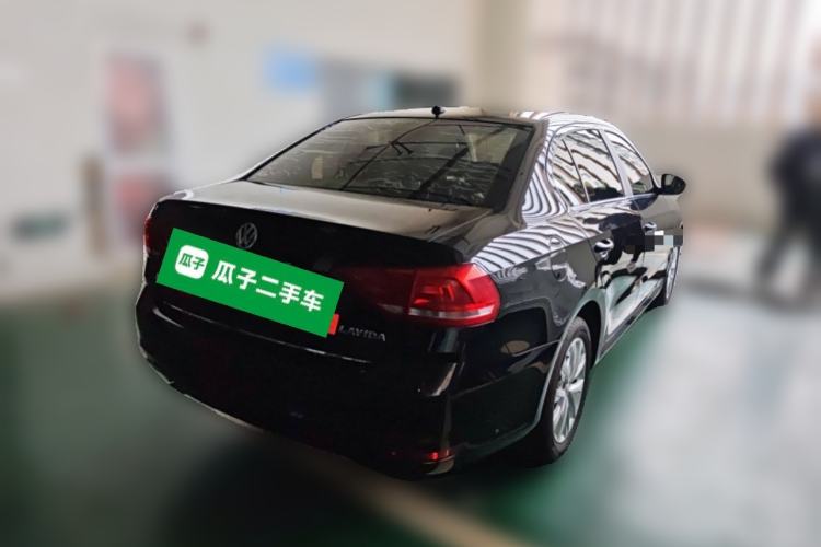 Used Volkswagen Lavida 2015 1.6L Automatic Comfort Edition Rear Right 45 Deg