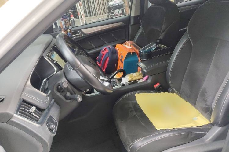 Used Roewe RX5 New Energy 2017 eRX5 50T Hybrid Connected Prestige Flagship Edition
