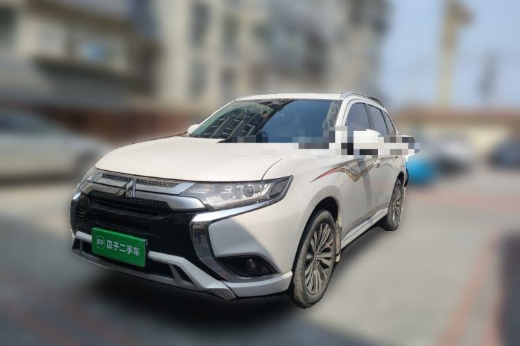 Used Mitsubishi Outlander 2021 2.0L Two-Wheel Drive Comfort Edition 7 Seats