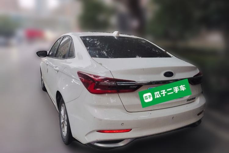 Used Ford Escort 2021 1.5L Automatic Platinum Edition
