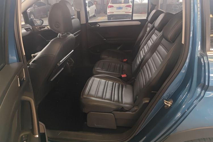 Used Volkswagen Touran 2021 Volkswagen Touran L 280TSI DSG Boundary Edition 7-Seater