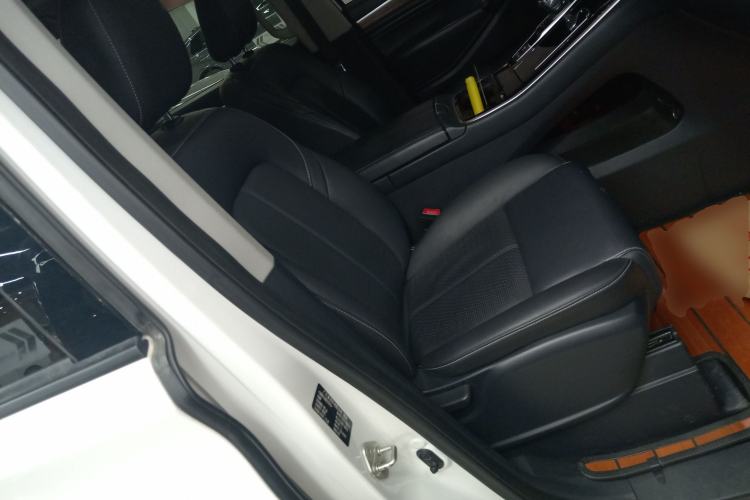 Used GAC Trumpchi M8 2021 Master Series 390T Prestige Edition Right Front Seat