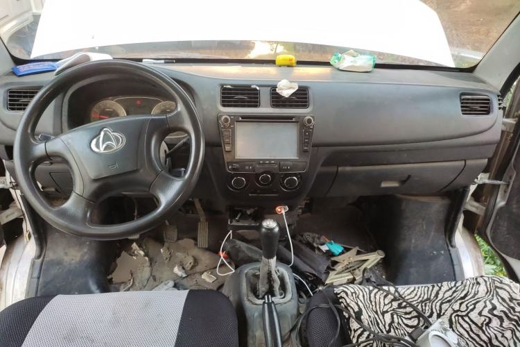 Used CHANGAN KAICHENG Star 7 2014 1.4L Base Version E14V Center Console