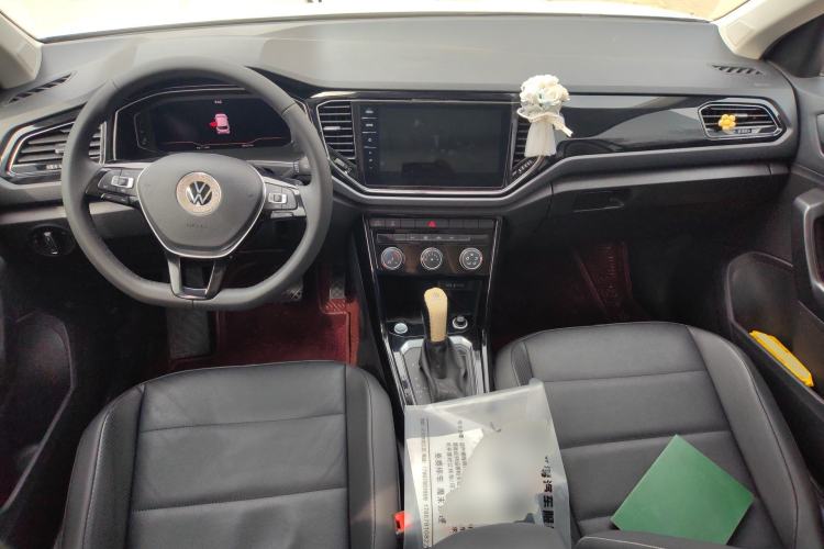 Used Volkswagen T-ROC 2021 280TSI DSG Two-Wheel Drive Comfort Connect Edition
