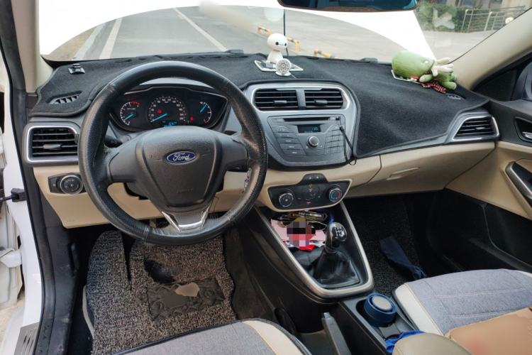 Used Ford Escort 2015 1.5L Manual Comfort Model