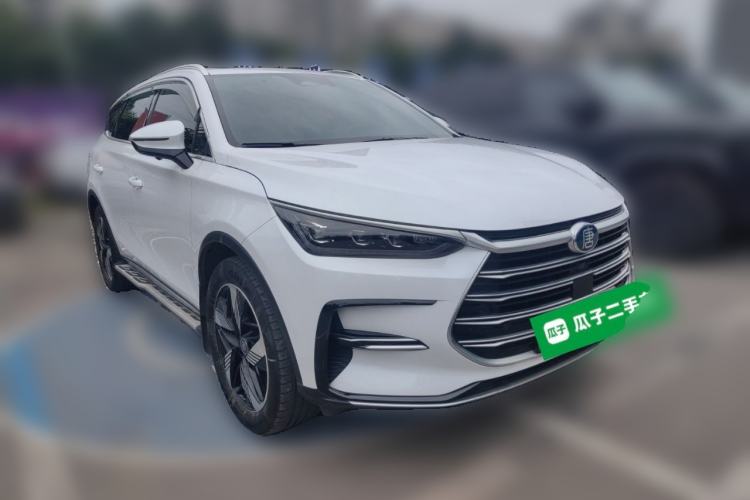 Used BYD Tang New Energy 2023 DM-i Champion Edition 112KM Prestige Model Front Right 45 Deg