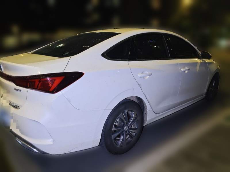 Used CHANGAN Eado 2023 Changan Edition PLUS Blue Whale NE 1.4T GDI DCT Prestige Version — 4