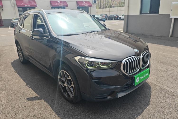 Used BMW X1 2020 sDrive25Li Leading Model Front Right 45 Deg