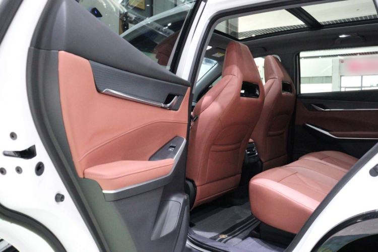 Used Changan CS75 PLUS 2025 Model, 3rd Generation Champion Edition 1.5T Jinghang Version
