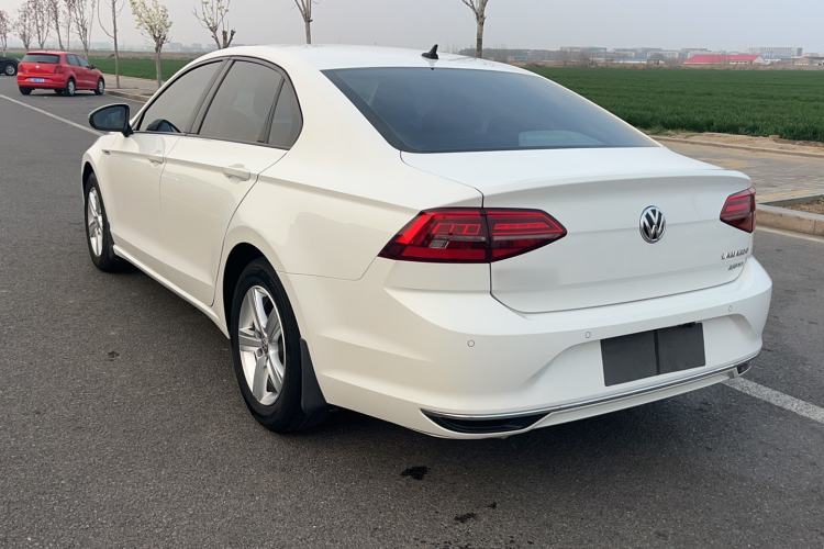 Used Volkswagen Lamando 2021 230TSI DSG Fashion Edition Exterior 2