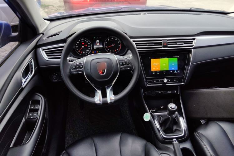 Used Roewe i5 2019 1.5L Manual 4G Connected Langyue Edition
