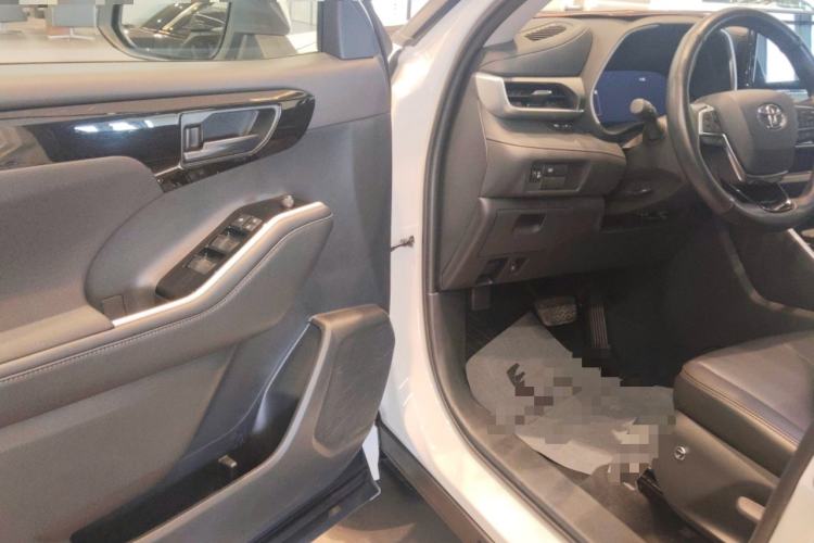 Used Toyota Highlander 2024 2.5L Smart Electric Hybrid Dual-Motor Two-Wheel-Drive Elite Edition 5 Seats Driver Seat