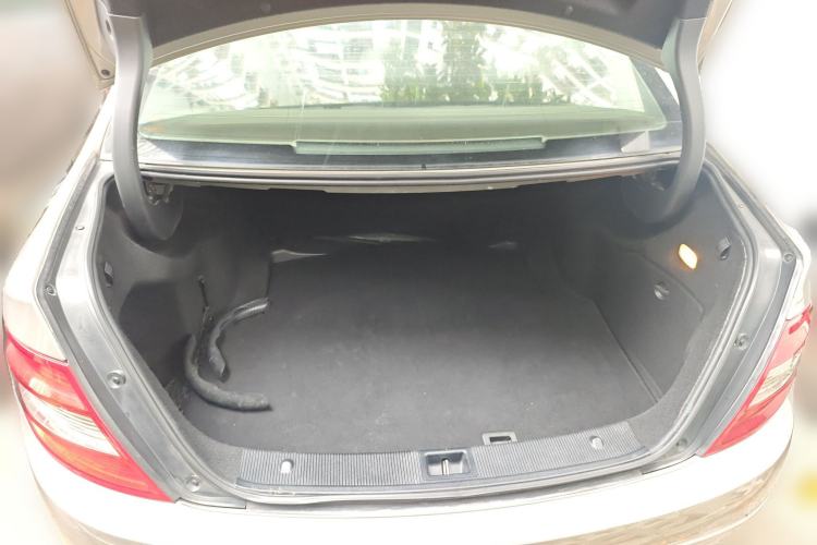 Used Mercedes-Benz C-Class 2008 C 230 Fashion Model Trunk
