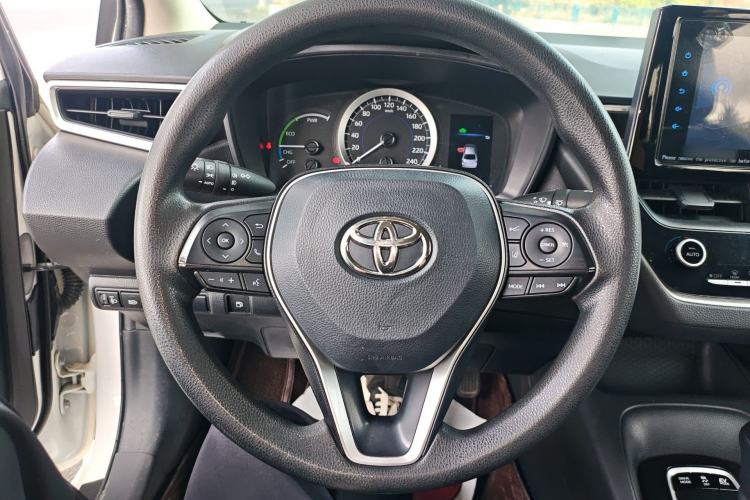 Used Toyota Corolla 2021 Dual-Engine 1.8L E-CVT Pioneer Edition
