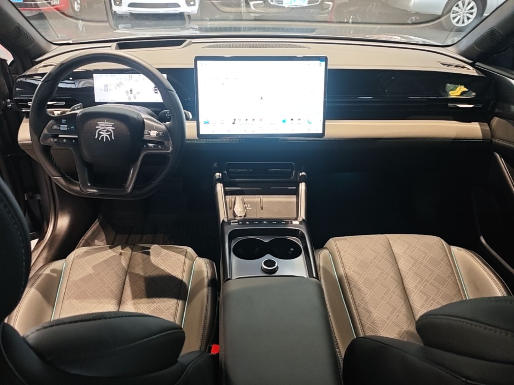 BYD Qin L 2025 EV 545KM Cloud Suspension Edition — снимка 12