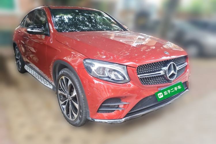 Used Mercedes-Benz GLC Coupe 2018 GLC 260 4MATIC Coupe SUV Front Right 45 Deg