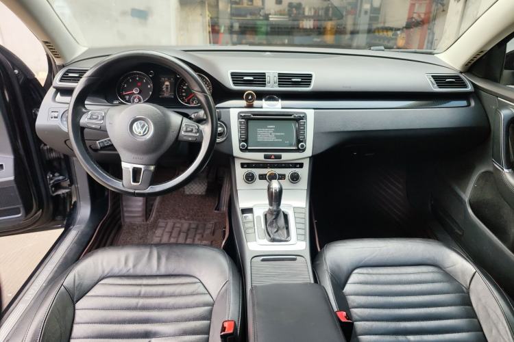 Used Volkswagen Magotan 2012 Revised 1.8TSI Luxury Version
