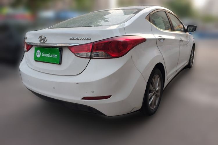 Used Hyundai Elantra (5th Generation / Langdong) 2015 1.6L Manual Leading Model
