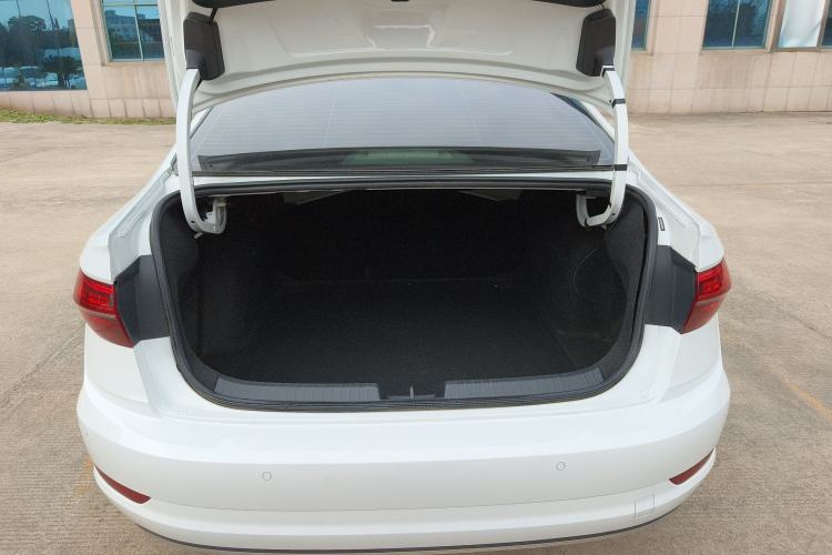 Used Volkswagen Sagitar 2020 200TSI DSG Comfort Version China VI Standard Trunk