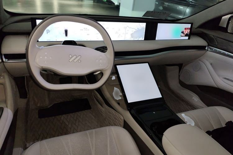 Used IM L7 2022 Dynamic Model
