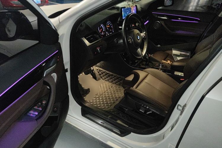 Used BMW X2 2023 sDrive25i M Sport Night Edition Driver Seat