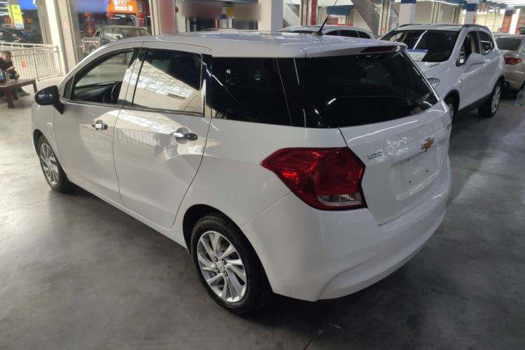 Used Chevrolet Lova RV 2016 1.5L Automatic FunDrive Edition Exterior 2