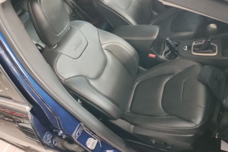 Used Jeep Cherokee 2016 2.4L Leading Edition