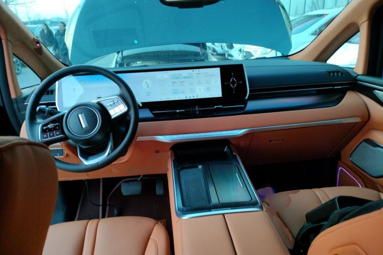 Used Wey Gaoshan 2023 Four-Wheel-Drive Executive Extended Version
