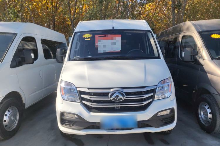 Used SAIC MAXUS Xintu V80 2025 Value Edition Aoyuntong 2.0T Manual Short Wheelbase Mid-Height 127 Ps 5/6 Seats