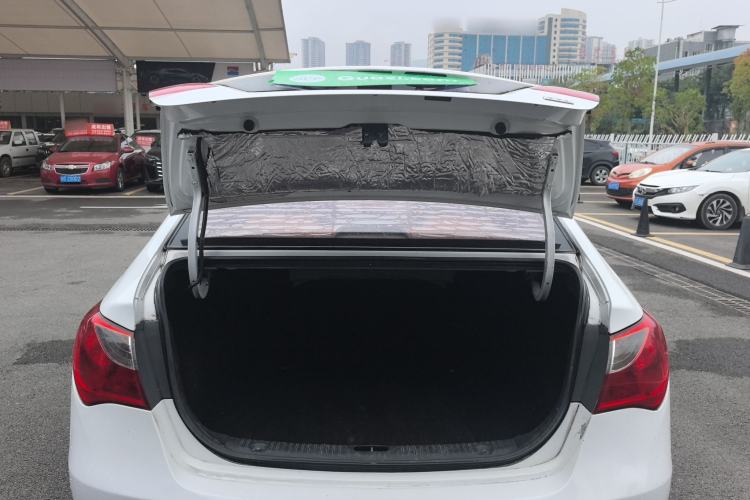 Used Hyundai Celesta 2015 1.6L Automatic Comfort Model